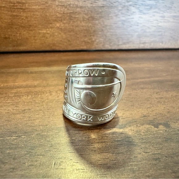 1939 Worlds Fair Spoon Ring - Picture 5 of 14